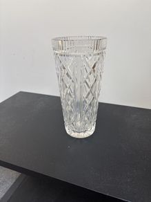 crystal vas
