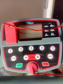Treadmill Fold Up (Clear out)  NEW