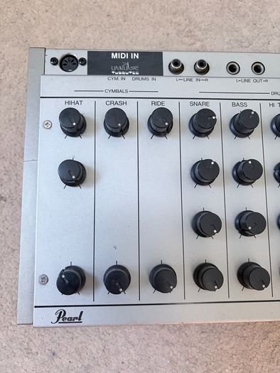 Pearl FM-8 Fightman + Tubbutec uniPulse MIDI
