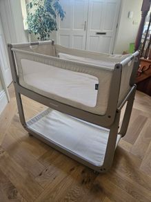 Snuzpod 5 Bedside Crib in Mocha
