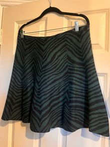 oasis skirt size L