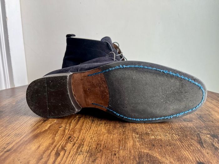 Kurt Geiger suede chukka boots uk7/eu41