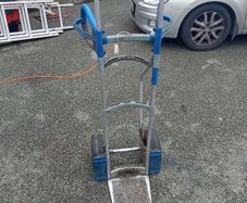 hand truck