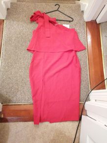 Red one shoulder bow dress