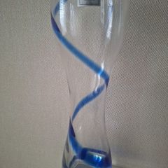 New Gorgeous   Kilkenny Vase 33cm Tall