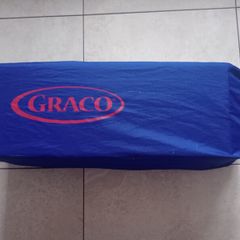 Travel cot/ play pen
