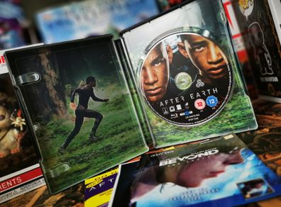 After Earth !  Limited Edition Steelbook ! Blu-ray ! 2013 ! Will Smith !