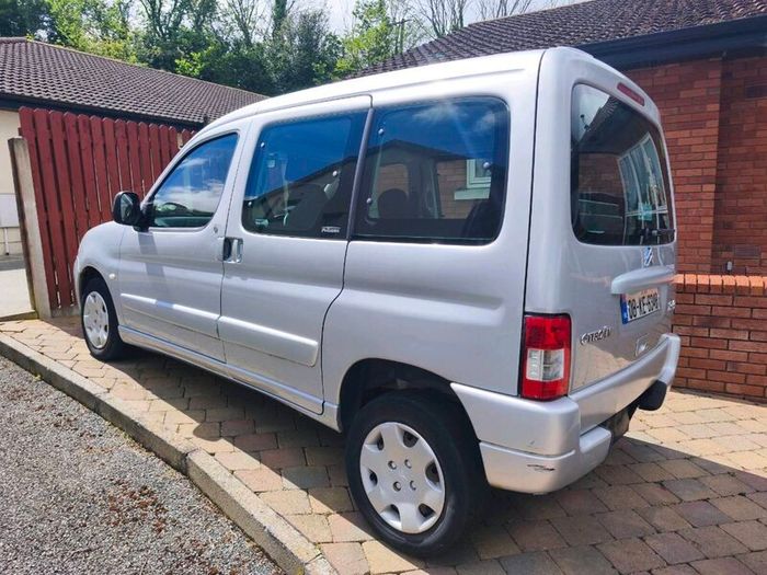 Wheelchair Accessible Citroen Berlingo Multispace