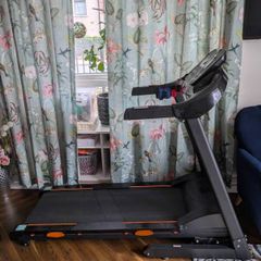Running Treadmill with incline