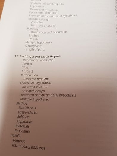 The Principles of Writing in Psychology (Bloomsbury Study Skills, 6) T.R. Smyth