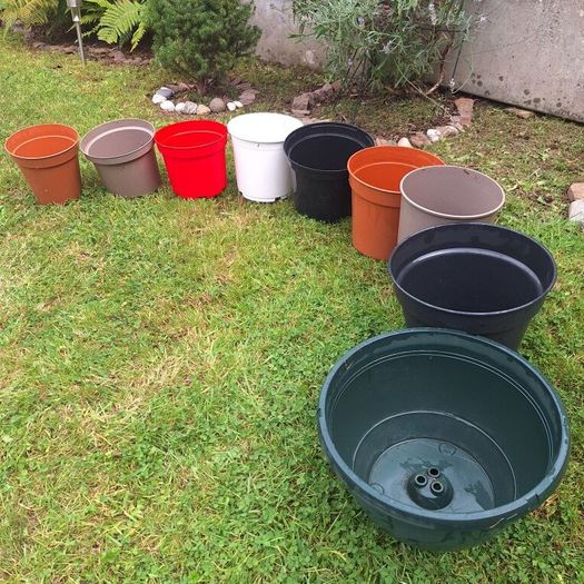 Plastic  Plant Pots Set of 9 Or Individual