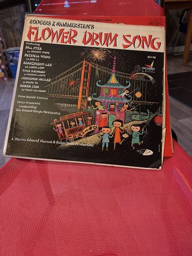 Musicals and Sound Track Vinyls