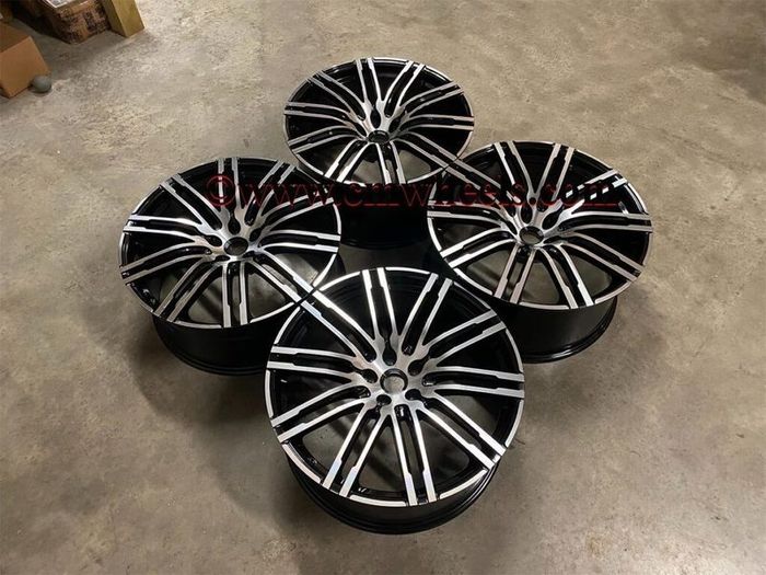21" Inch Porsche Macan Turbo Style Alloy Wheels Gloss black polished 5x112 66.6