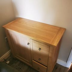 sideboard