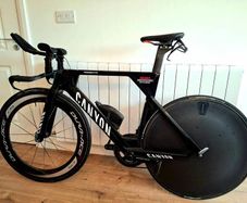 Triathlon/Time Trial Bike Size Medium(54)