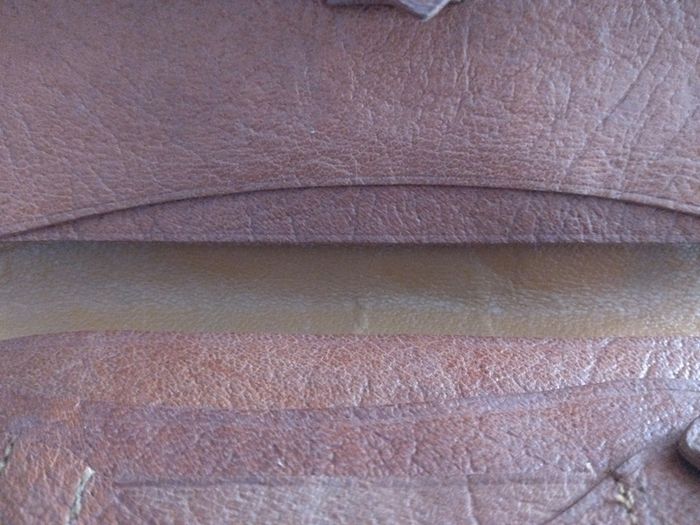 Freepost  Unusual Vintage Devon Leathercrafts Goatskin Wallet / Purse