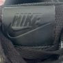 nike runners size 4 Image 5