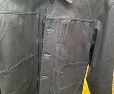 Benzak pleated type 2 indigo over black