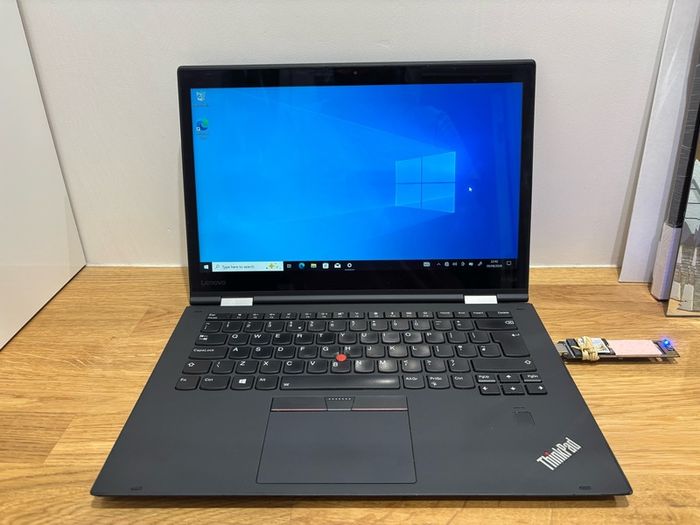 lenovo ThinkPad X1 Yoga gen2 , i7 g7,8gb ram ,no SSD ,WQHD IPS TOUCH SCREEN