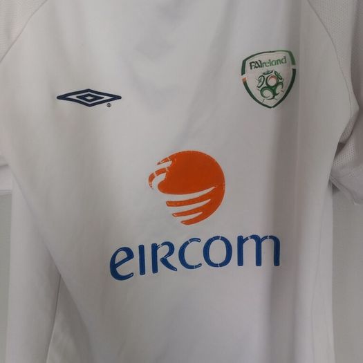 ireland away jersey 2006/2008