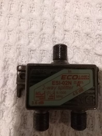 2 x splitters 2 way