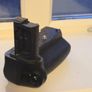Neewer MB-N12 Vertical Battery Grip for Nikon Z8 Image 3
