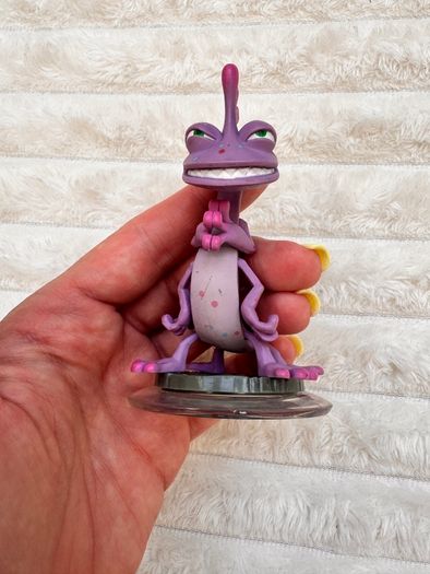 Disney Infinity Monsters Inc Randall Boggs Character Action Figure Used Please see photos