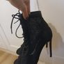 Black high heels Image 7