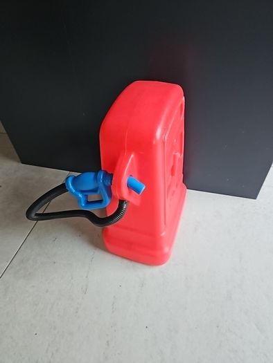 Little tikes petrol pump
