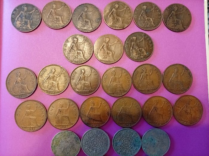 Vintage Pre-Decimal British Coin Job Lot (Pennies, 3d, Shillings & 1973 EEC 50p)