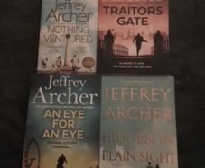 Paperbacks (4 Books) by International Bestselling Author Jeffery Archer .. Price Drop