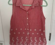 [clothes for adults] Lovely summer red top, size Large