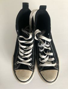 Converse style primary