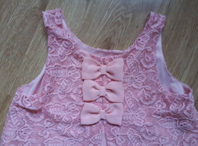 Occasional Top. Age 9-10