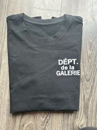 Gallery Dept Dept De La Galerie Tee Shirt