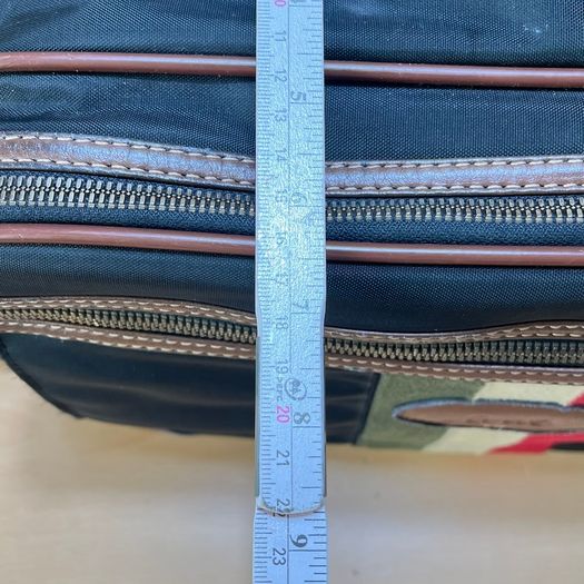 Lark by Samsonite Messenger Cross Body Bag - Vintage - Black