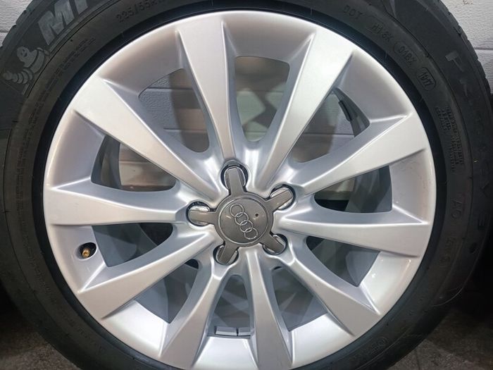 Bargain Audi alloys tyres