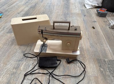sewing maching
