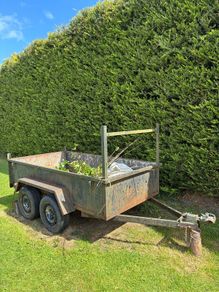 Trailer 8x4 twin axle