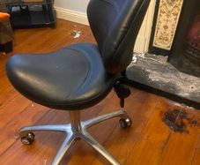 saddle stool chair