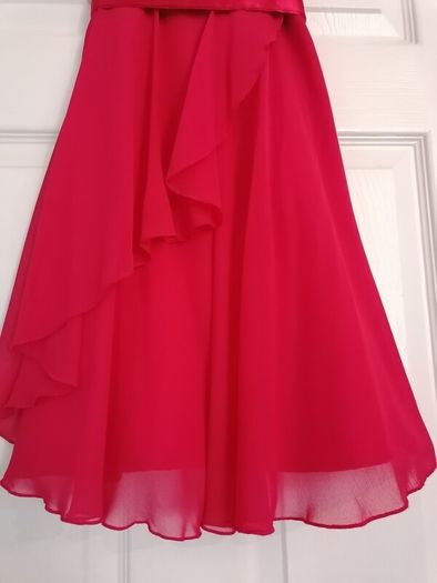 Girls dress,like new, age 4