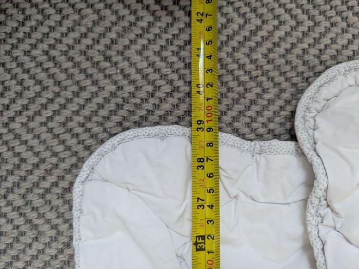 Cot/toddler 140x70cm 3x duvets, 6x covers, 2x sheets, mattress, 3x Pillow and 6x cases