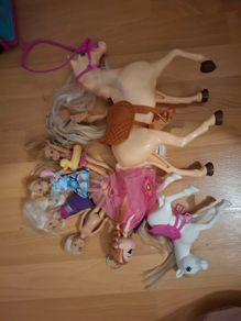 barbies, clothes car