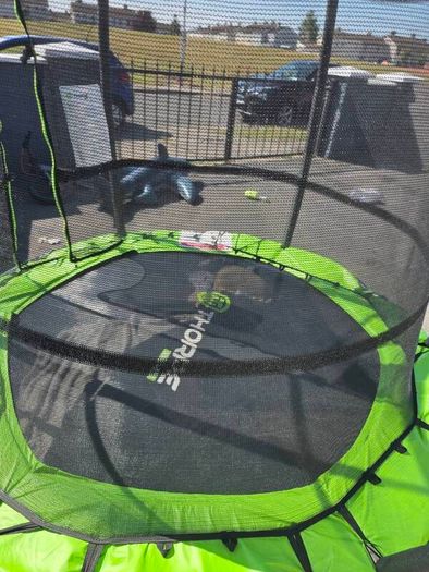 6ft trampoline