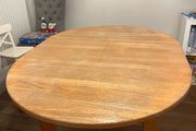 Extendable Oak Dining Table