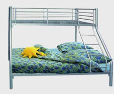 Tandi triple bunk