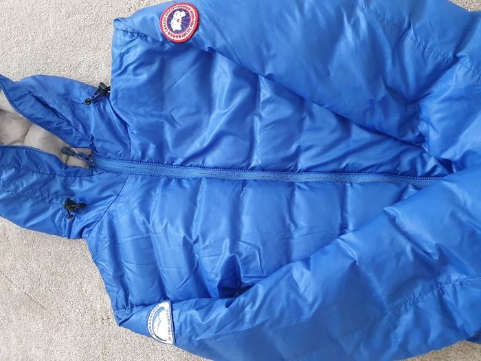 Canada Goose jacket - blue - size L
