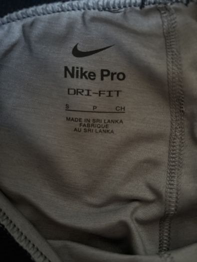 Nike pro leggings size small in excellent condition!