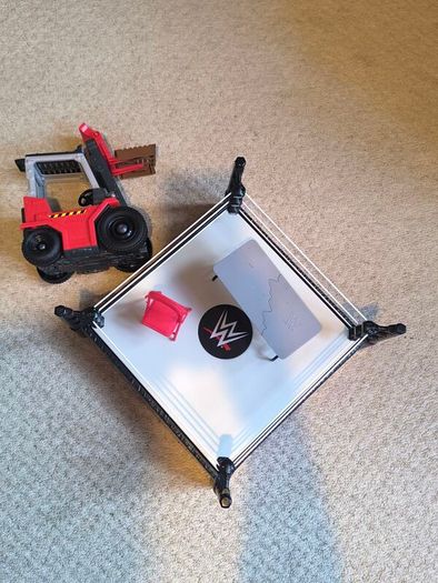 WWE Superstar Ring RAW and Wrekkin Stack Forklift Bundle
