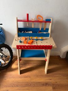 Kids workbench